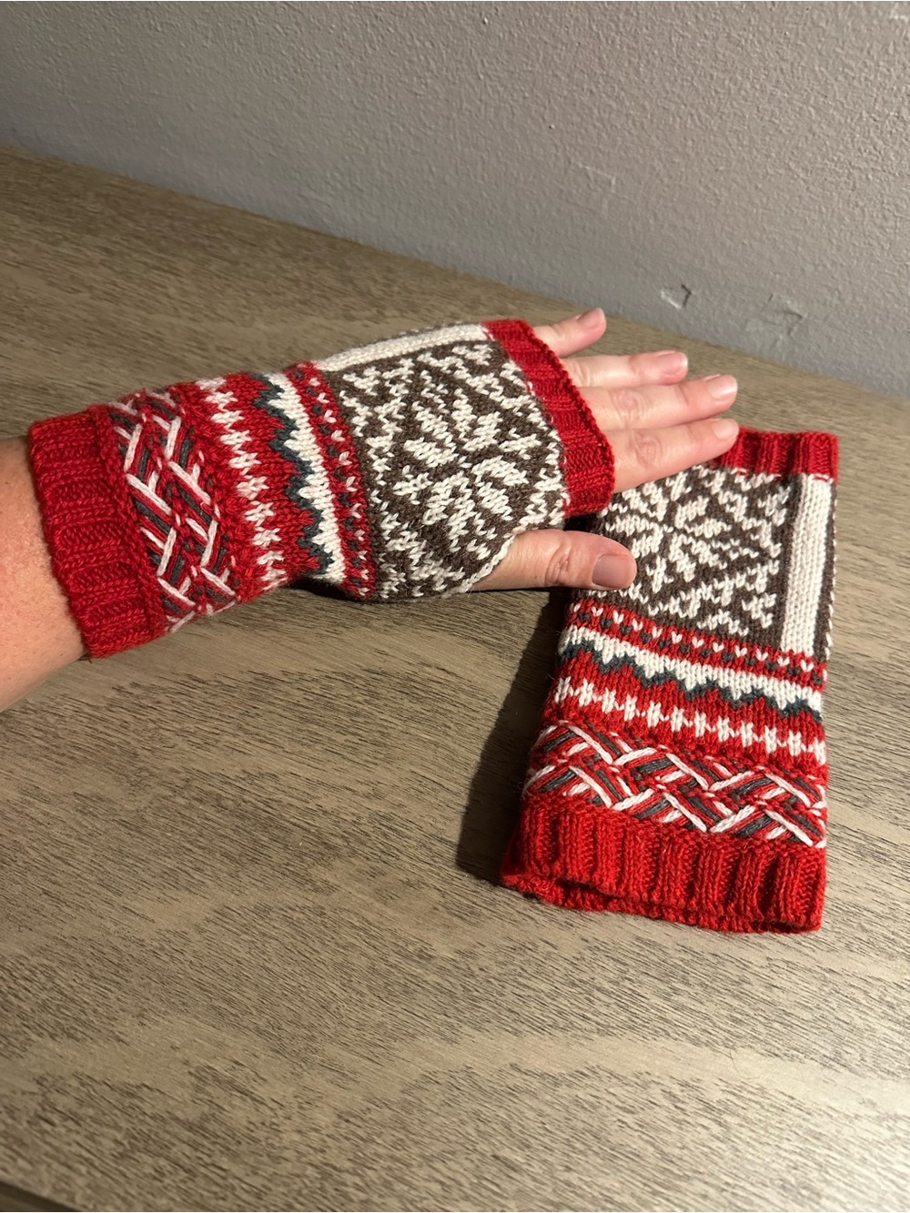 Do everything in love Red, Cream & Brown Fair Isle Fingerless Gloves